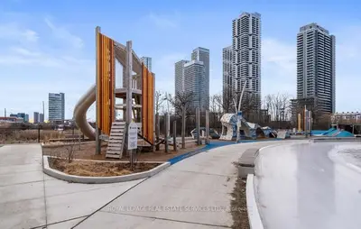 2920 Highway 7 S 2801, Vaughan, On L4k 0p4