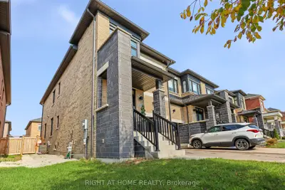 107 Boundary Boulevard, Whitchurch-stouffville, On L4a 4w2