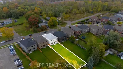 5 Richmond Park Drive, Georgina, On L4p 0h2