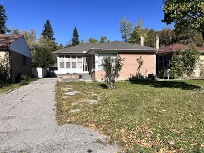 88 Rockport Crescent Lower, Richmond Hill, On L4c 2l8