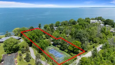 678 Lake Drive E, Georgina, On L0e 1s0