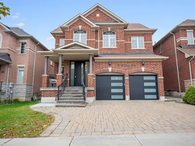 40 Trudeau Drive, Vaughan, On L4h 0t9