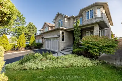 160 Golden Gate Circle, Vaughan, On L4h 1n6