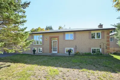 7 Moore Avenue, Adjala-tosorontio, On L0m 1j0