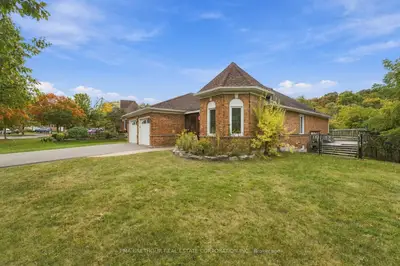 18 Deerglen Terrace, Aurora, On L4g 6y2