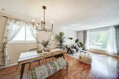 124 Tyson Drive, East Gwillimbury, On L0g 1h0