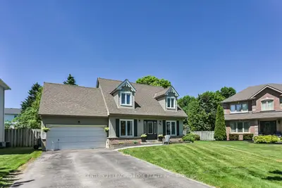 30 Mcguire Crescent, Uxbridge, On L9p 1g7