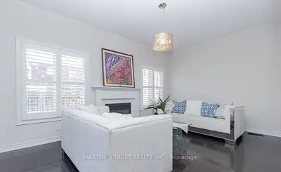 47 Pelister Drive, Markham, On L6e 0m7