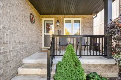 114 Stonemount Crescent, Essa, On L0m 1b4