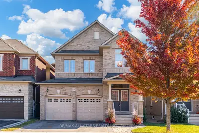 106 Creekland Avenue, Whitchurch-stouffville, On L4a 1x4