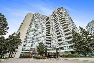 7250 Yonge Street 206, Vaughan, On L4j 7x1