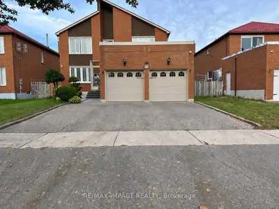 25 Caldbeck Avenue, Markham, On L3s 3h4