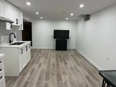52 Hornchurch Crescent, Markham, On L3r 7c6