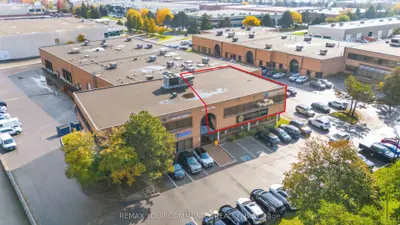 30 Fulton Way Unit 8 - S, Richmond Hill, On L4b 1j5