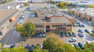 30 Fulton Way Unit 8 - S, Richmond Hill, On L4b 1j5