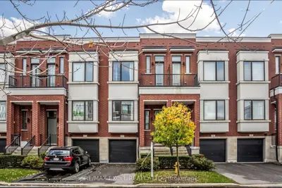 19 Ambler Lane, Richmond Hill, On L4c 0z8