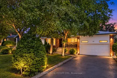 47 Ladyslipper Court, Markham, On L3t 2s6