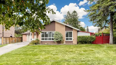 43 Seaton Drive, Aurora, On L4g 2k2