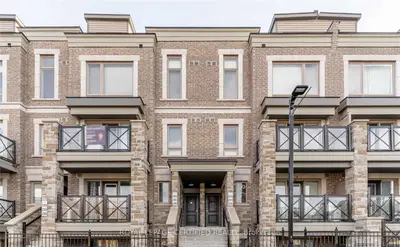 20 Westmeath Lane 2325, Markham, On L6b 1n5