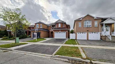 336 St Joan Of Arc Avenue, Vaughan, On L6a 3n1
