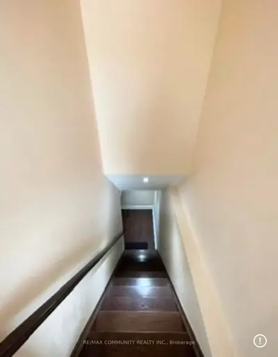 282 Cornell Centre Boulevard Basement, Markham, On L6b 0w3