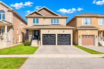 18 Hopkins Crescent, Bradford West Gwillimbury, On L3z 0r6