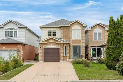76 Breeze Drive, Bradford West Gwillimbury, On L3z 3a5