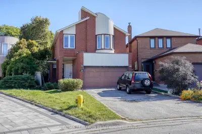 38 Kimbergate Way, Vaughan, On L4j 6r4