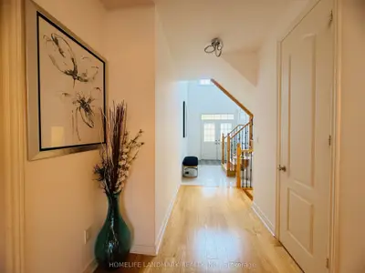 51 Cobb Street, Aurora, On L4g 0w7