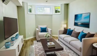 288 Parkwood Avenue Lower, Georgina, On L4p 2x3