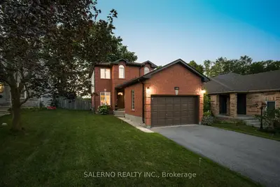 1202 LESLIE Drive, Innisfil, ON L9S 2B1