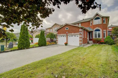 40 Metcalfe Drive, Bradford West Gwillimbury, On L3z 3c7