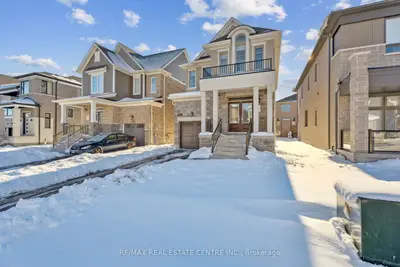699 Newlove Street, Innisfil, On L9s 0r8