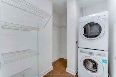 9205 Yonge Street 210, Richmond Hill, On L4c 1v5