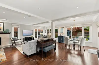 18 Ranger Court, Markham, On L3p 6b3