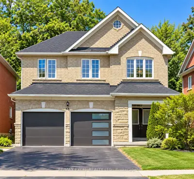 44 Canyon Hill Avenue, Richmond Hill, On L4c 9t5
