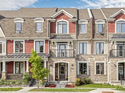 85 Casely Avenue, Richmond Hill, On L4s 0k7