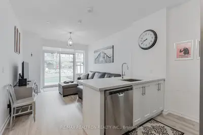 271 Sea Ray Avenue B103, Innisfil, On L9s 0j4