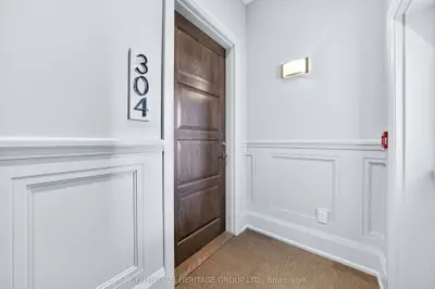 400 Park Avenue 304, Newmarket, On L3y 1v8