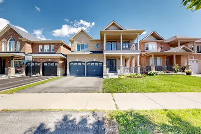 44 Dame Gruev Drive, Markham, On L6e 0m4