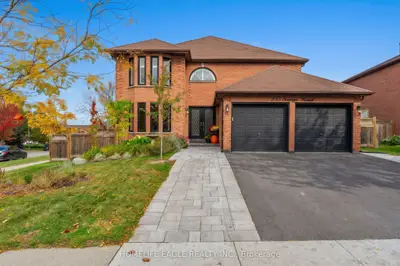 255 Savage Road, Newmarket, On L3x 1s1