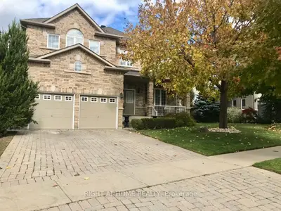 106 Avdell Avenue, Vaughan, On L4h 1h3