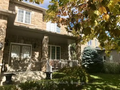 106 Avdell Avenue, Vaughan, On L4h 1h3