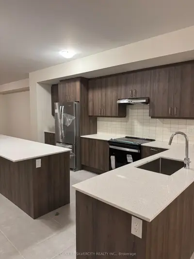 125 Seguin Street, Richmond Hill, On L4e 1h8