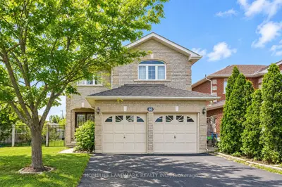 40 Bambi Crescent, Georgina, On L4p 4c6