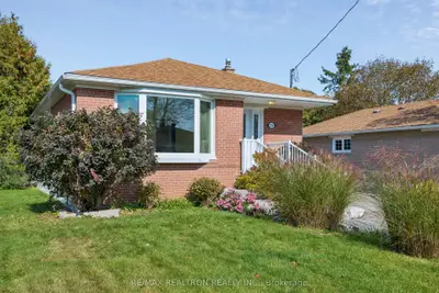 253 Silverbirch Drive, Newmarket, On L3y 2z6