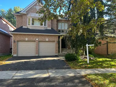100 Carlyle Crescent, Aurora, On L4g 6p7