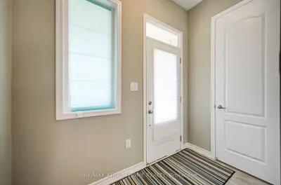 396 Thomas Phillips Drive, Aurora, On L4g 0t2