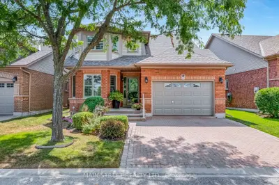 40 Via Amici, New Tecumseth, On L9r 2b4