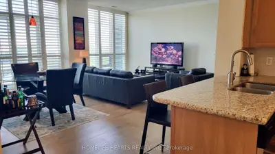 30 Clegg Road Ph10, Markham, On L6g 0b4